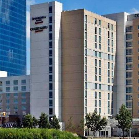Courtyard Indianapolis Downtown Hotel Exterior photo